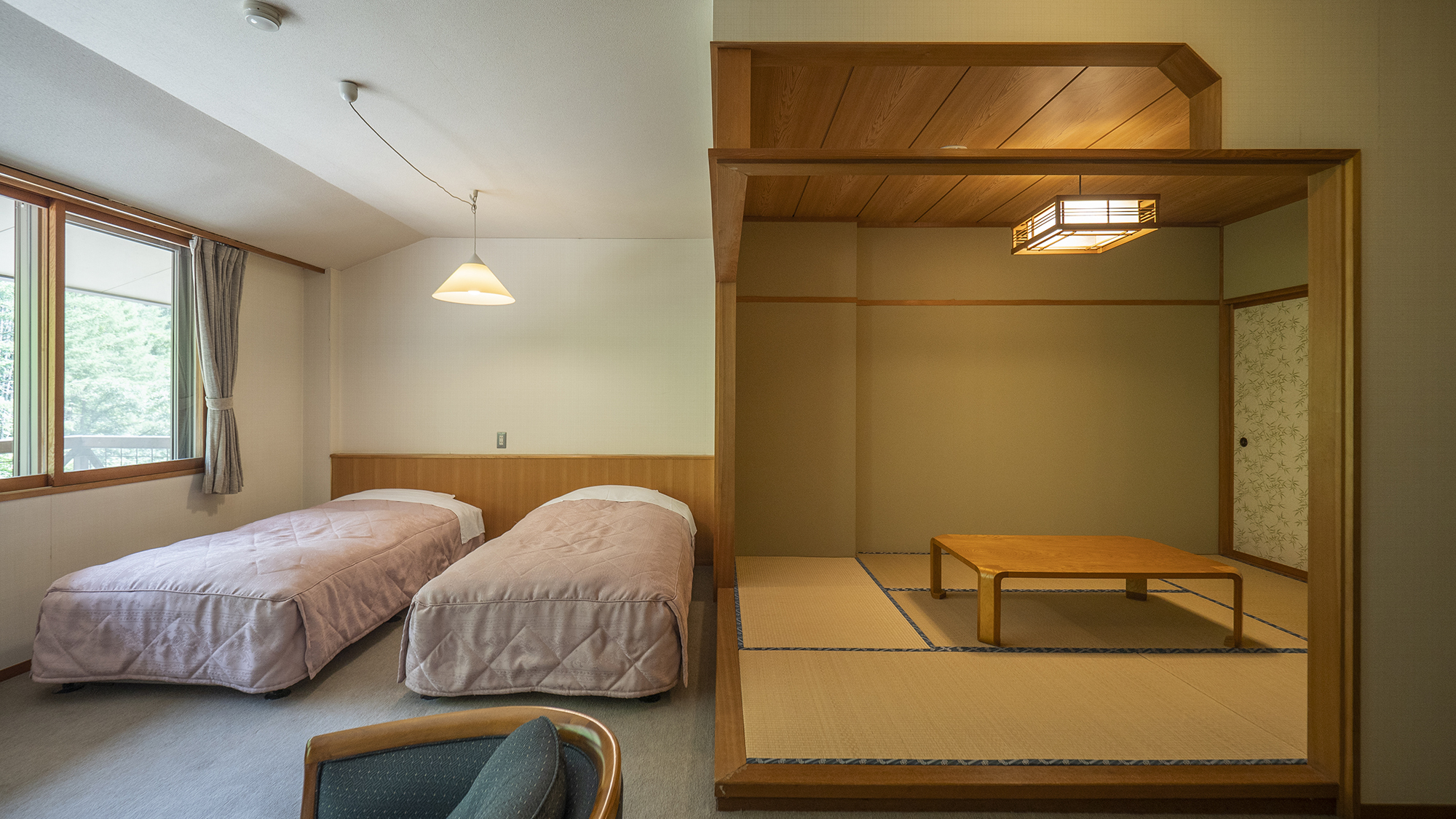 【和洋室】6畳＋ツイン／バス・トイレ付／38平米／禁煙