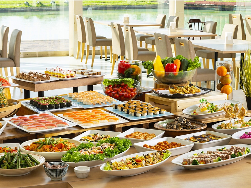 【期間限定☆楽パック】オーシャンビュー☆お好きなメニューを思う存分♪バイキングプラン(朝夕食付)