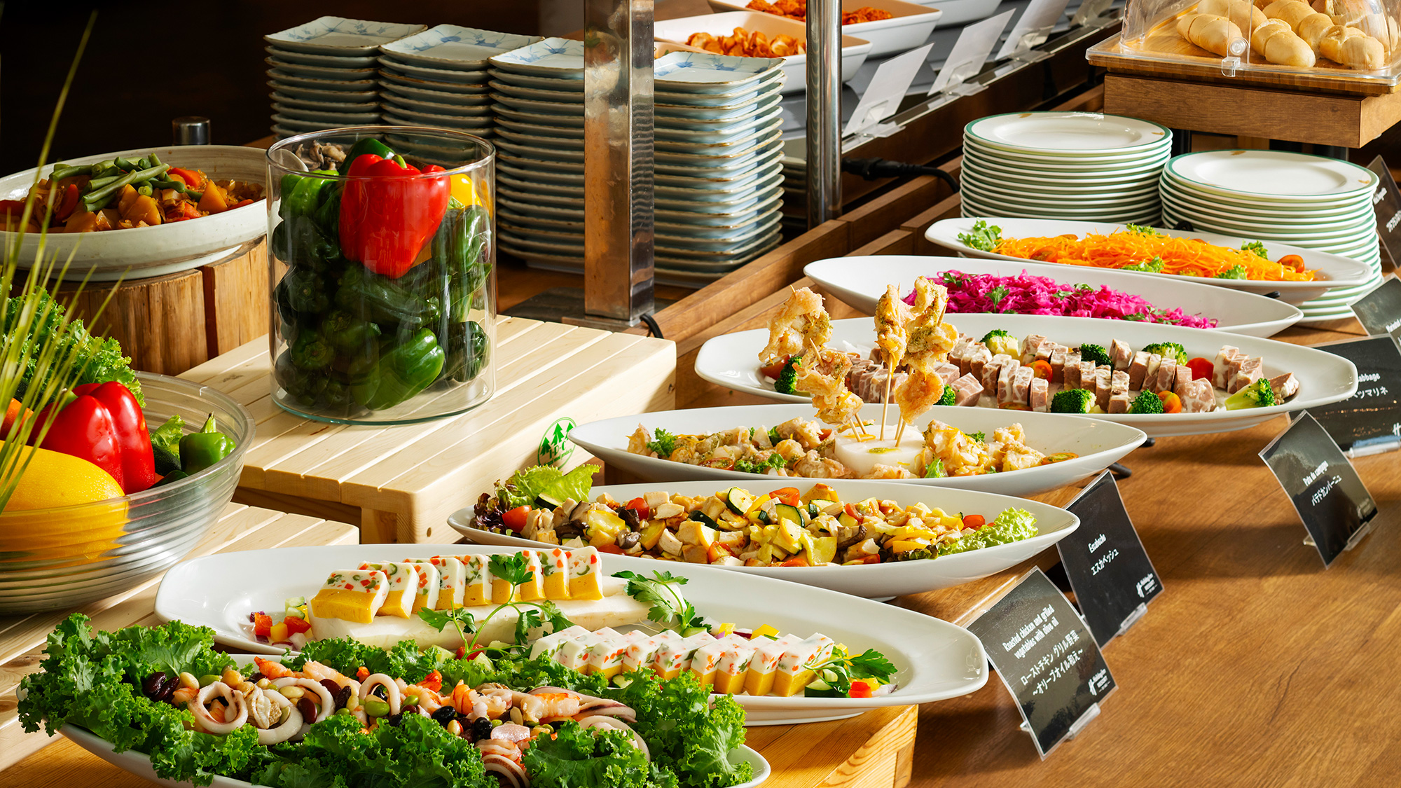 ローストチキンやエスカベッシュ