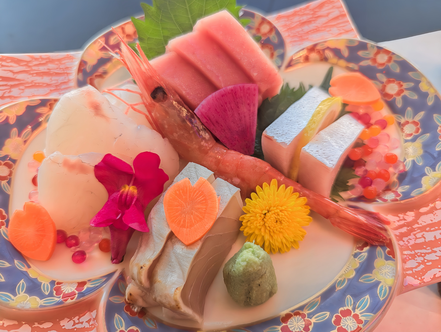 【家族旅行応援】3名からお得なグループ割♪桜鯛の香味焼きと新鮮お刺身のハーフ会席＆バイキング