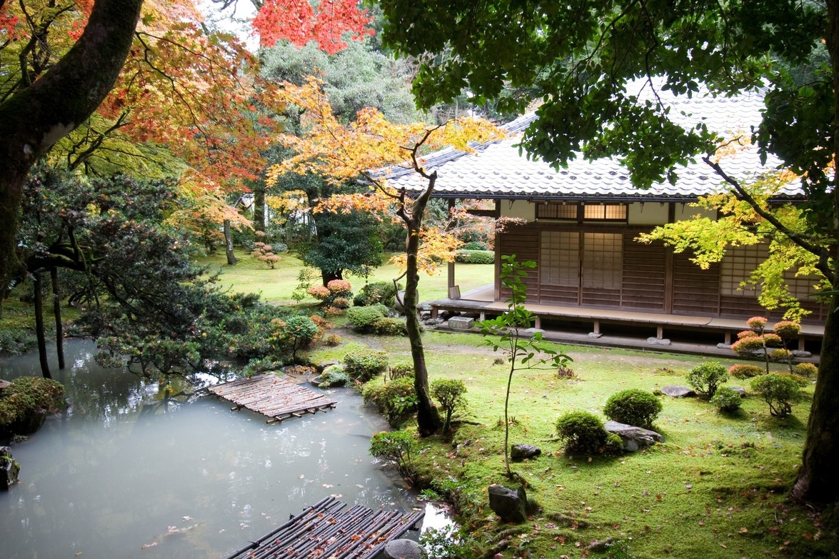 【山寺で紅葉を奏でる♪近江狐篷庵】入館券付！源泉かけ流し天然温泉で秋を満喫♪地の幸と季節の味