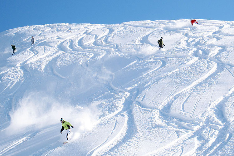 グランスノー奥伊吹