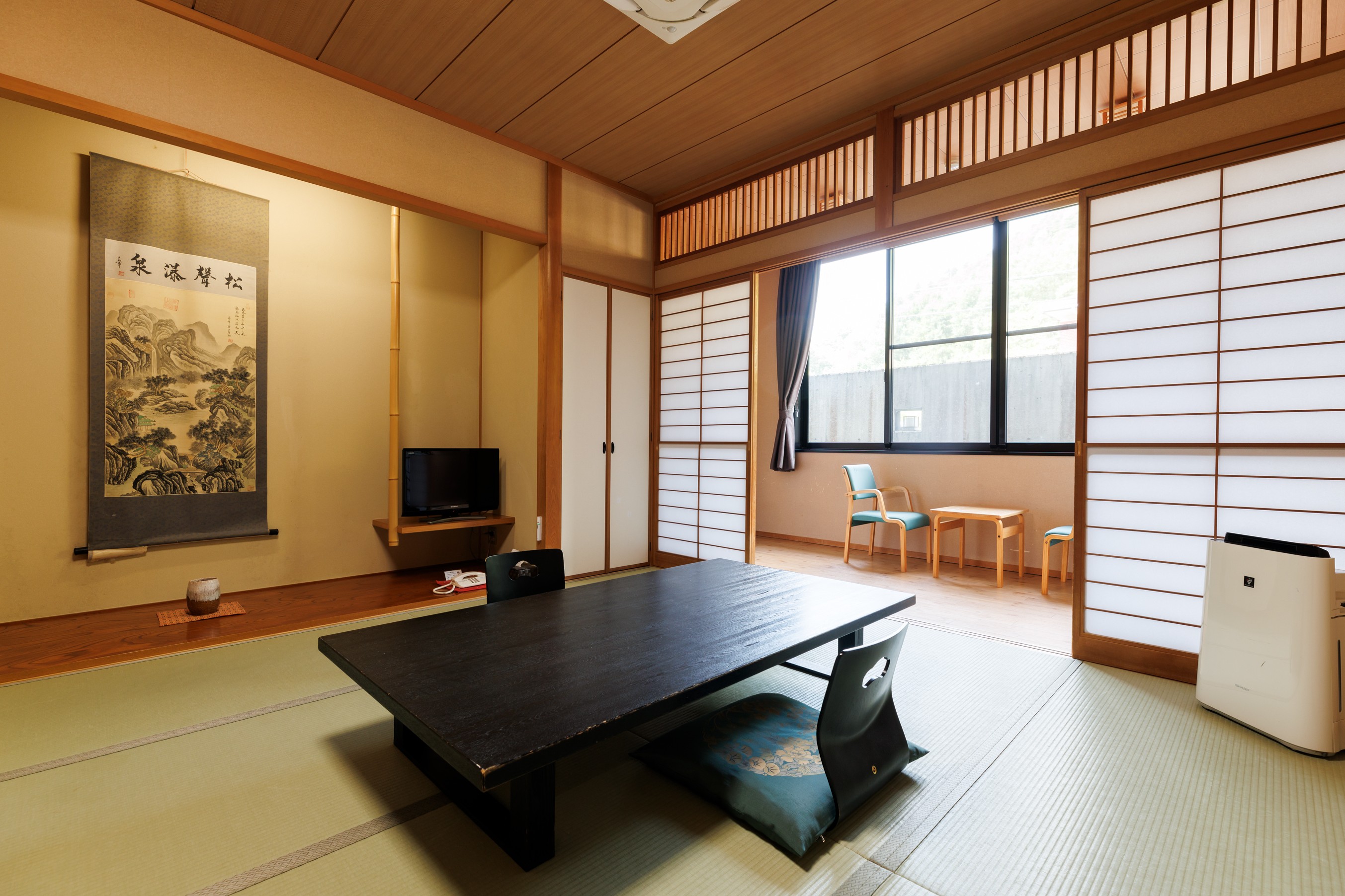 ペット同伴専用【和室12畳一間】①