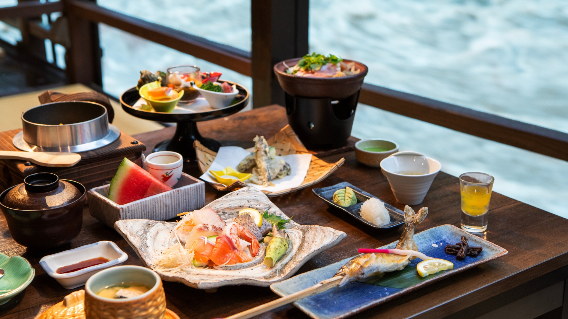 夕食は天城の名産・伊豆の名産を使った和会席