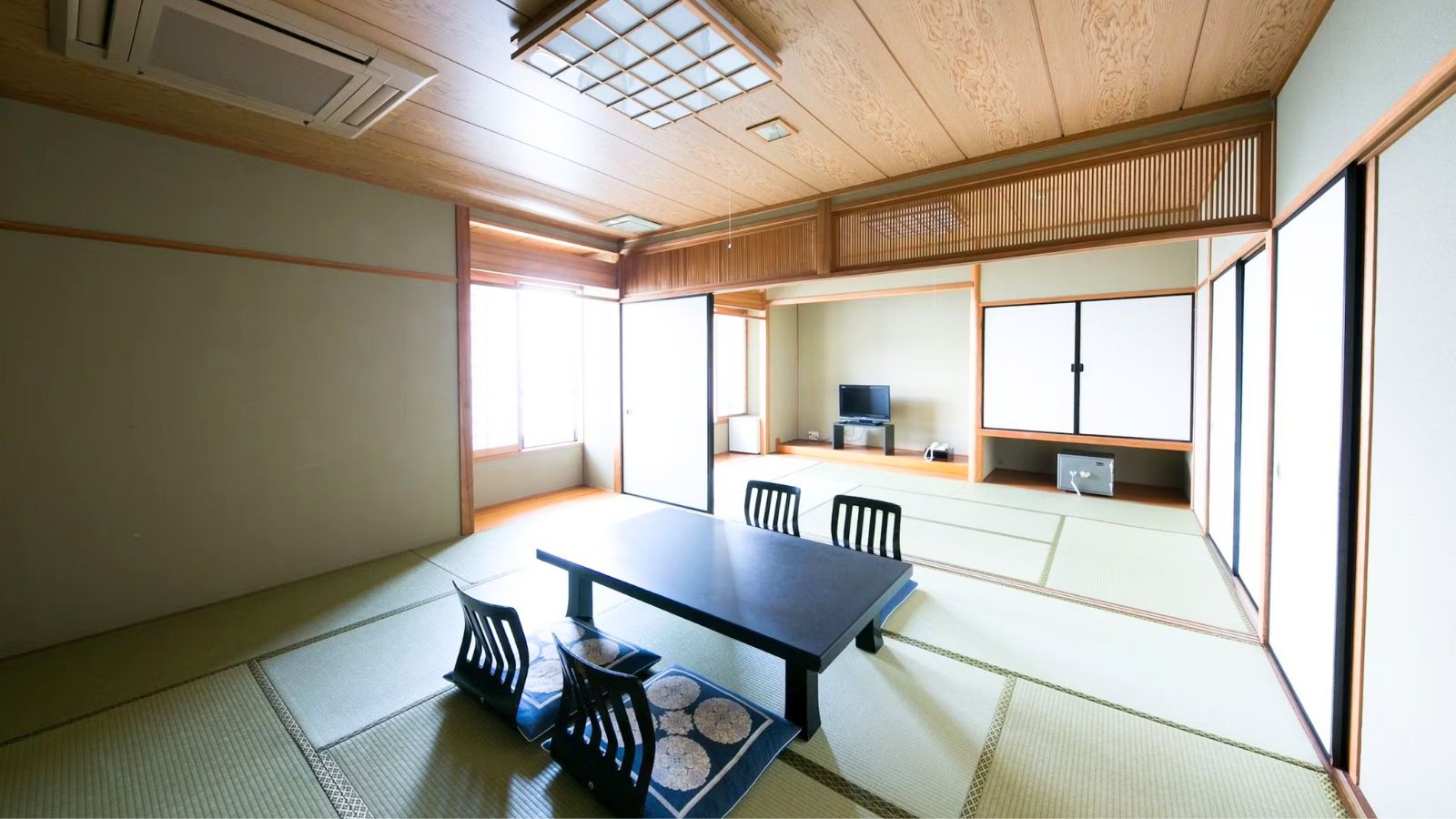 のんびり海を見ながら素敵なひとときを&hellip;☆