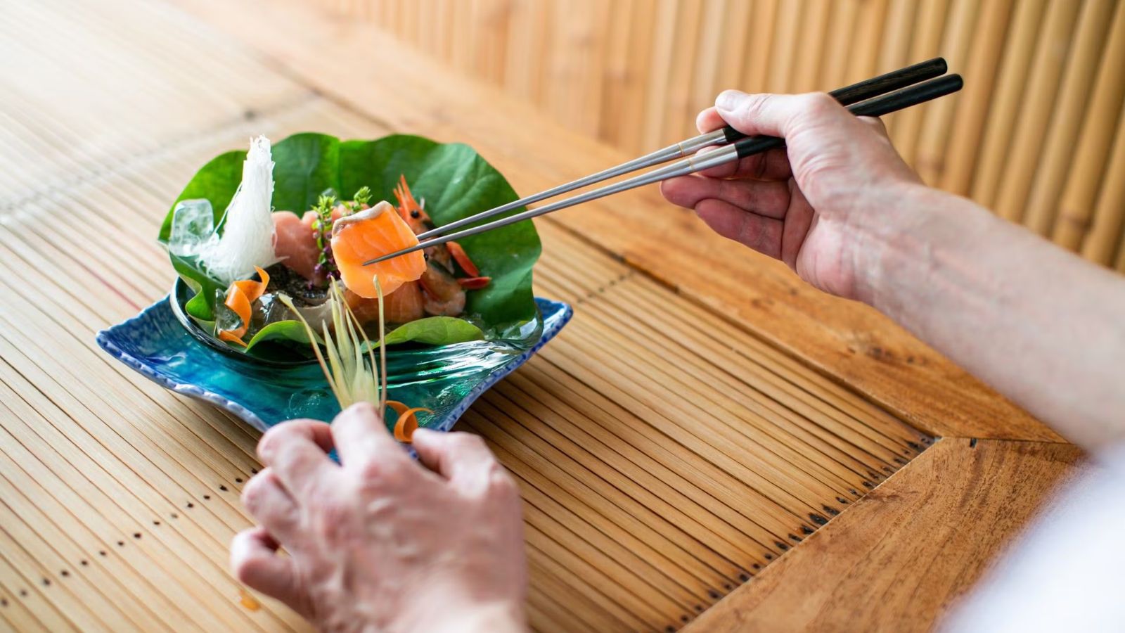 料理長こだわりの一品料理もご堪能ください