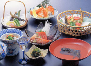 【迷った時はこれ】四季折々の地元食材を味わうスタンダード会席プラン　山・川・海の美味に舌鼓！