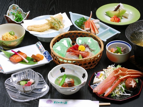 【迷った時はこれ】四季折々の地元食材を味わうスタンダード会席プラン　山・川・海の美味に舌鼓！