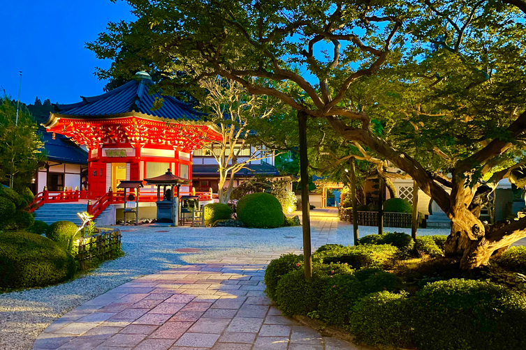 【写経体験】＝2食付＝世界遺産高野山の普賢菩薩の御利益と精進料理を楽しむ