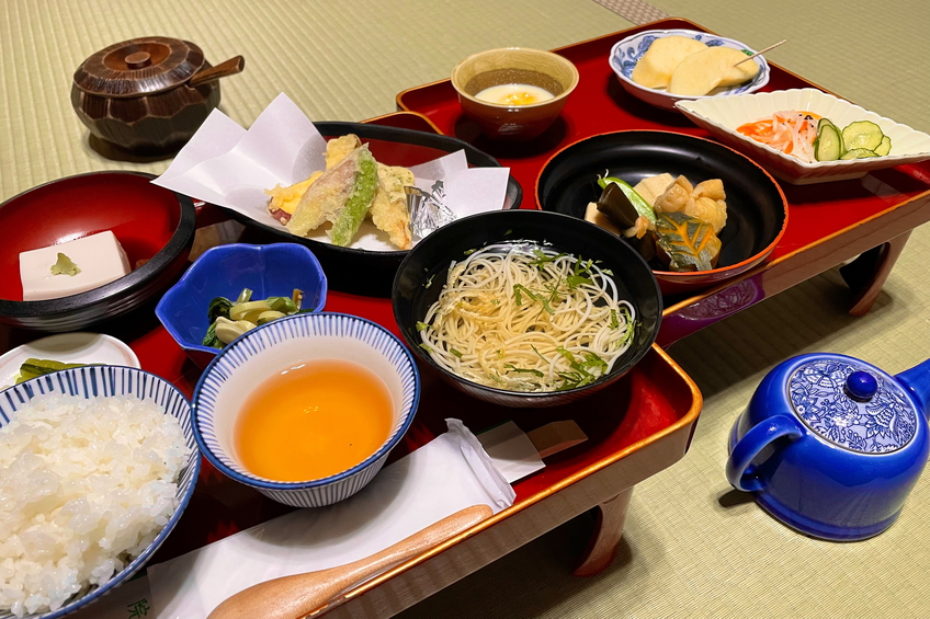 【早割14】＝2食付＝世界遺産高野山で宿坊と精進料理を楽しむ