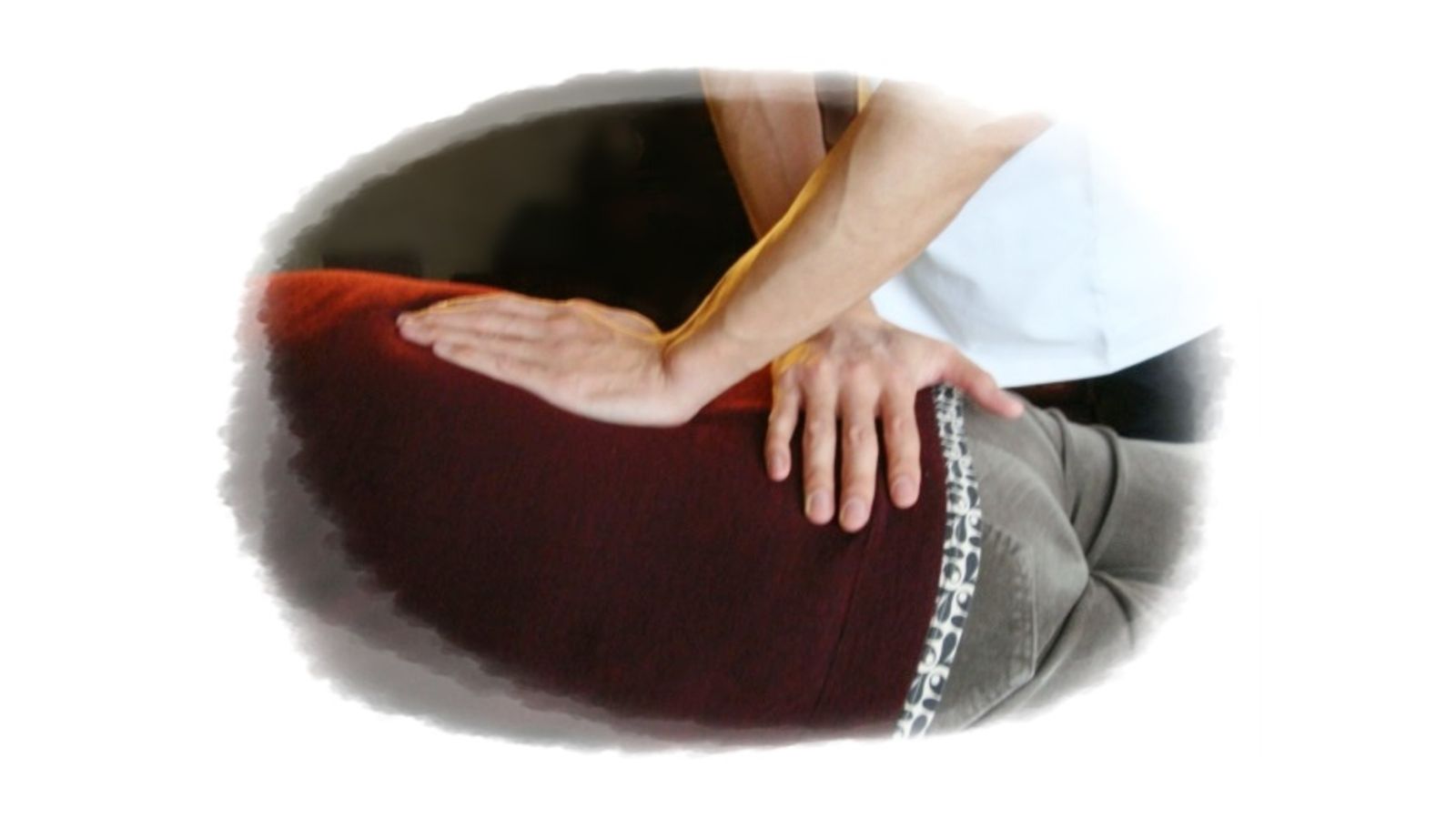 身体のこわばり・疲労をじっくりもみほぐしていきます