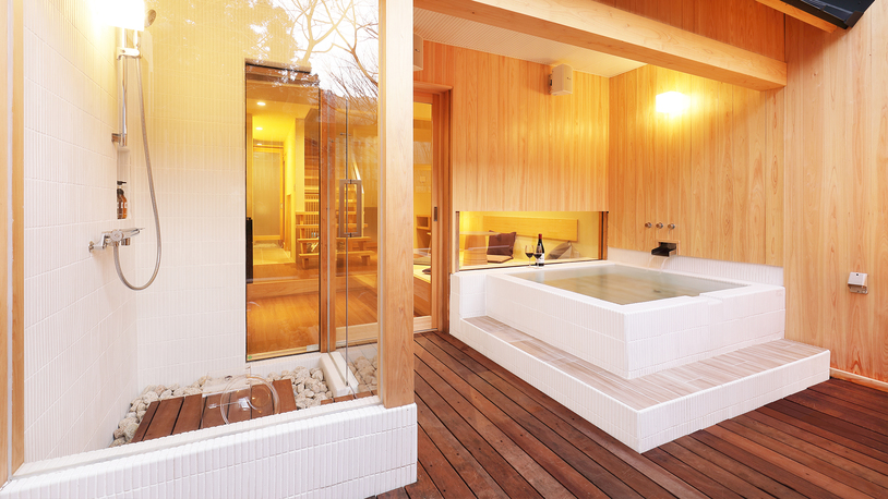 【禁煙】スイート　MOMIJI　半露天風呂付ツイン　63平米