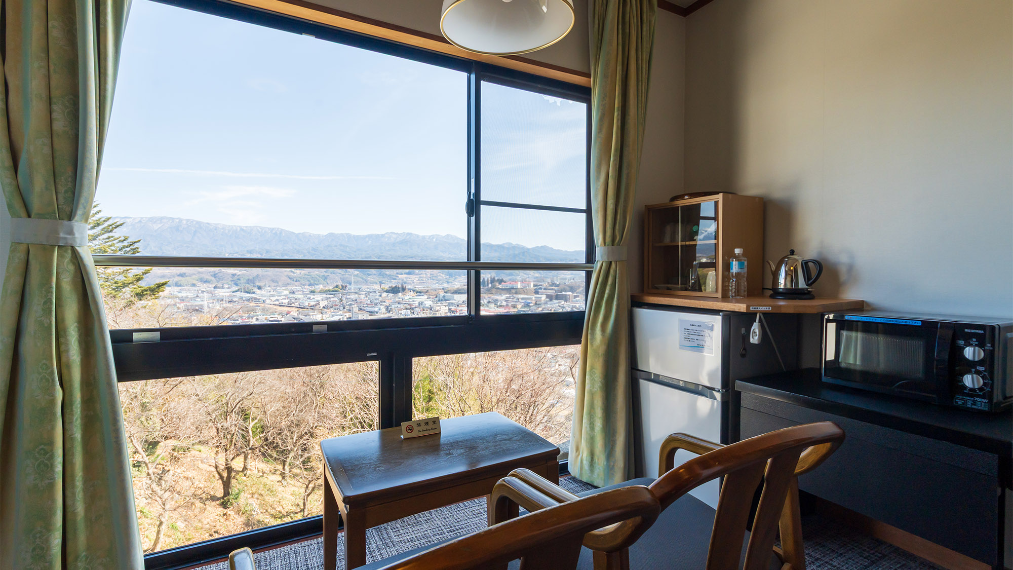 ◆【客室】E 106①