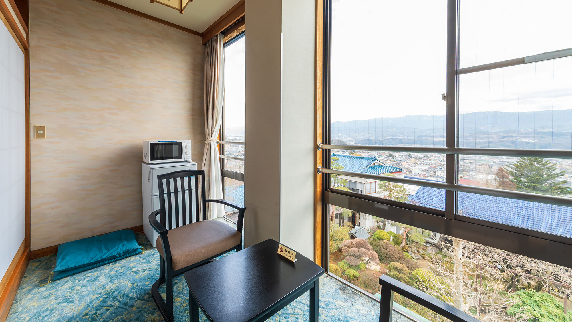 ◆【客室】Es-1②