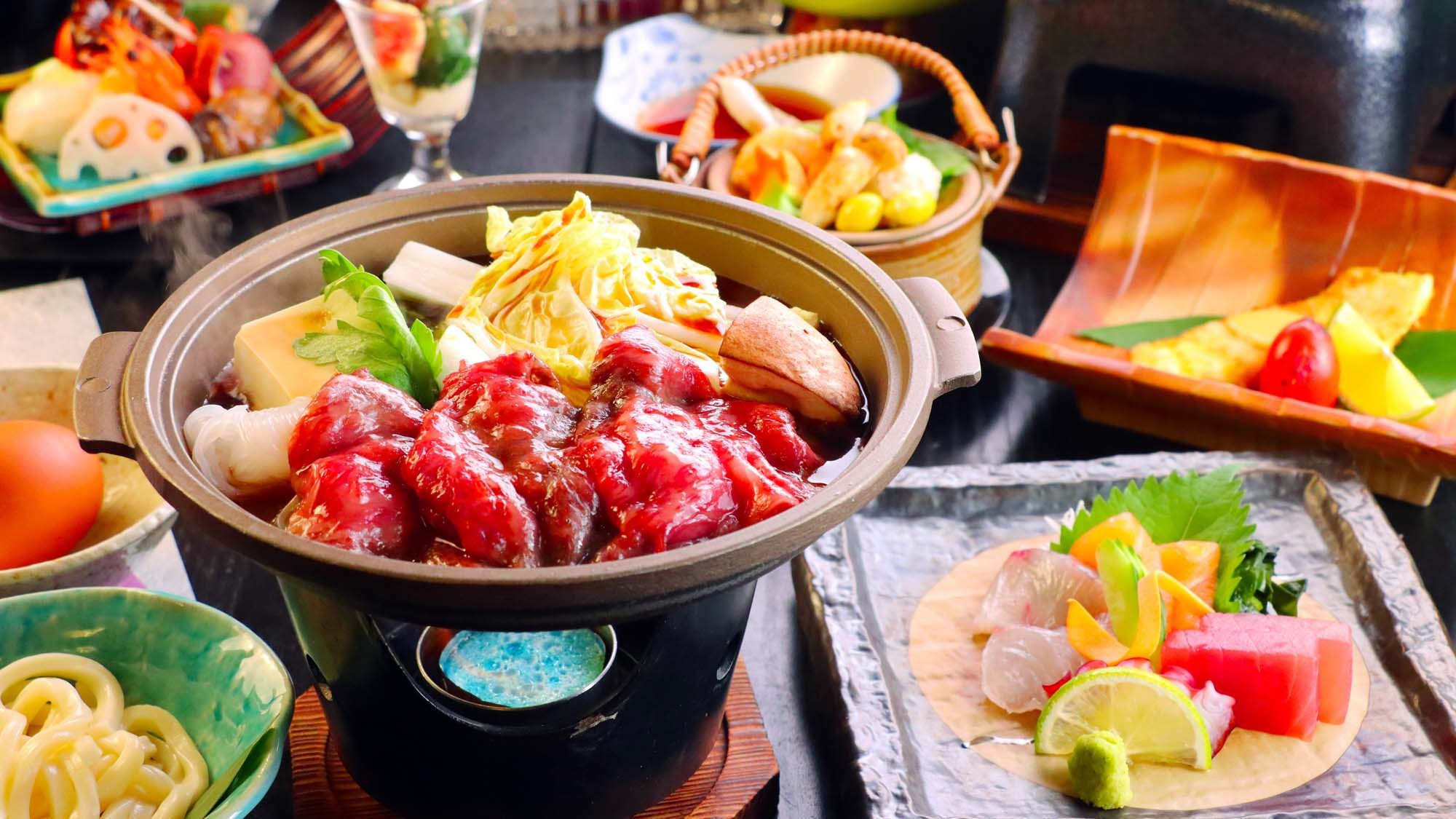 【冬季限定・すき焼き】【2食付】旬の食材と和牛すき焼きで贅沢なひととき♪
