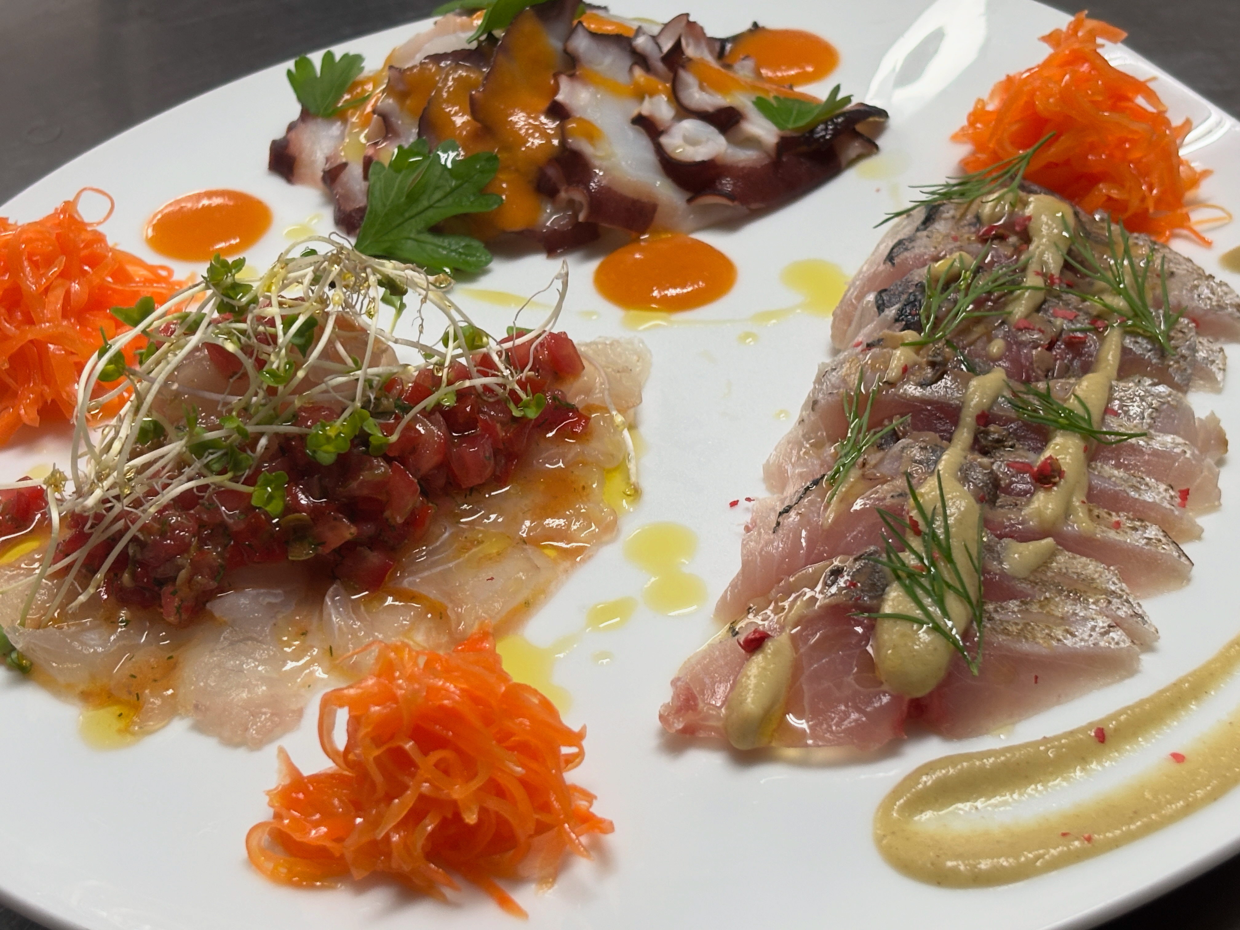 鮮魚のカルパッチョ