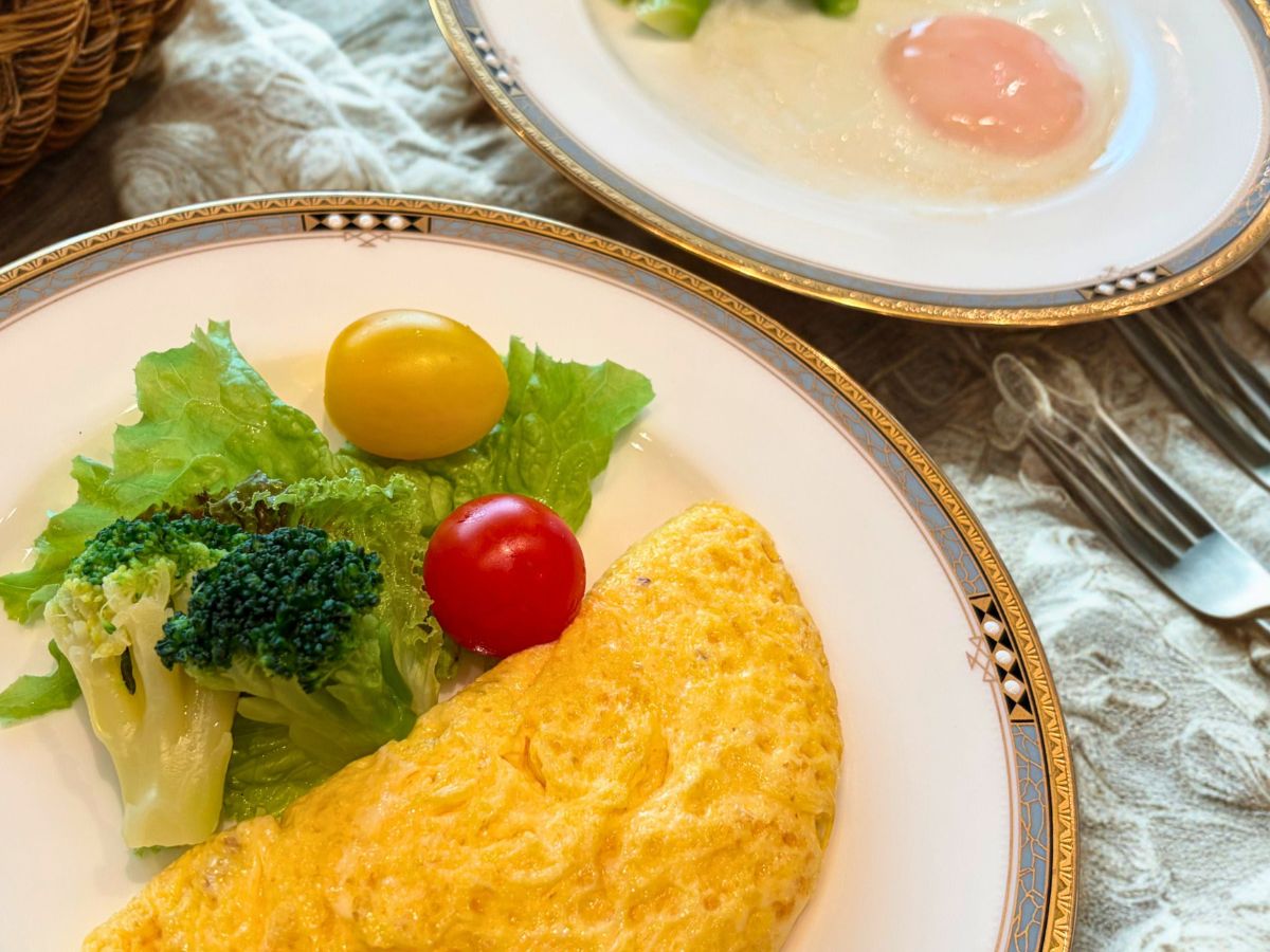 朝食オムレツ