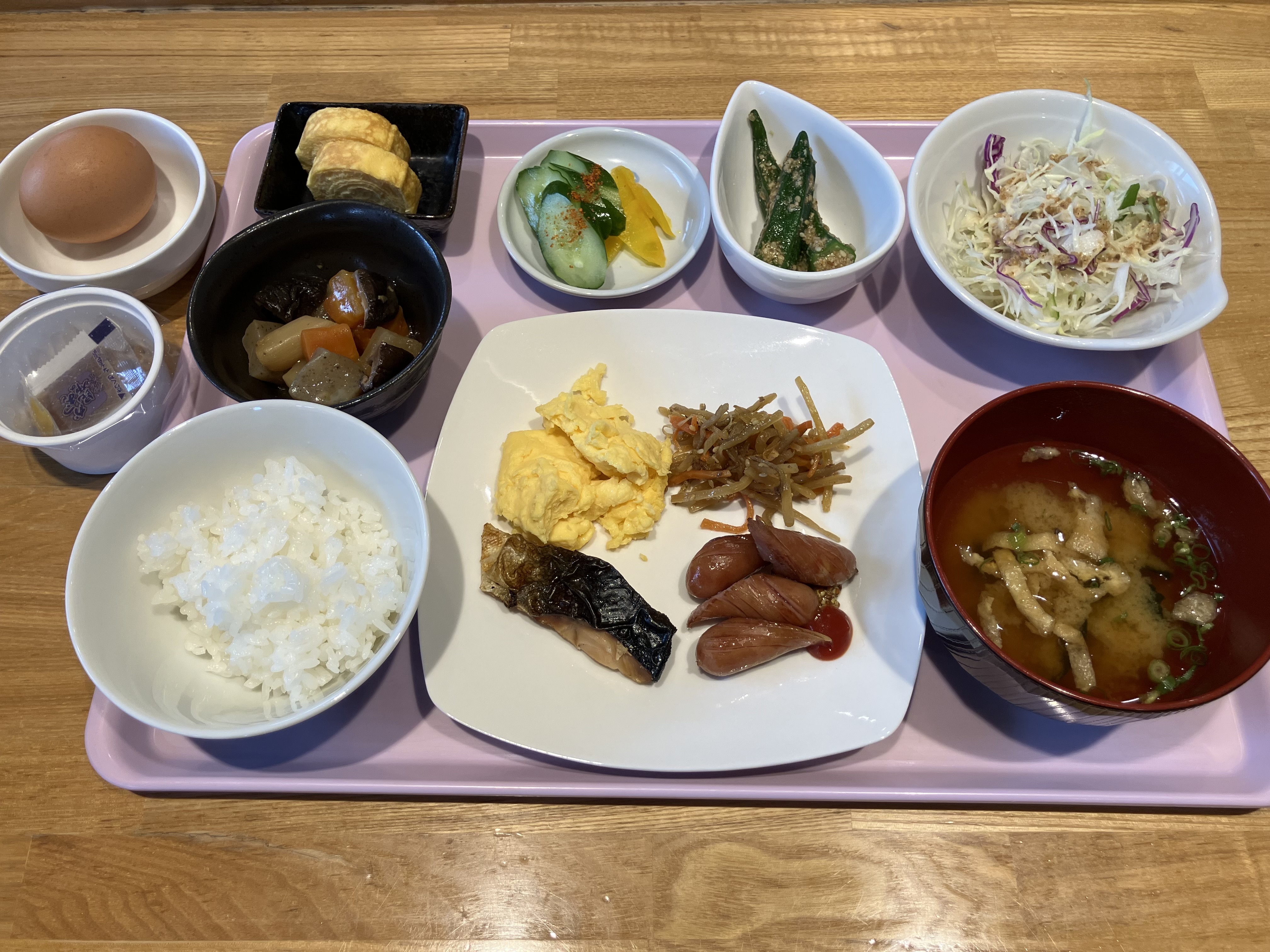 朝食
