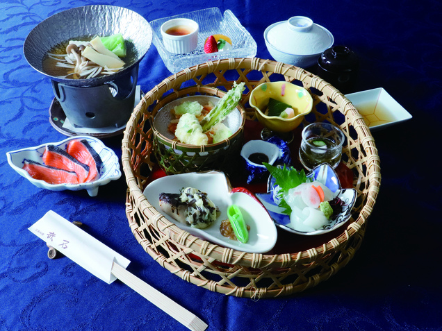日本料理赤石　1泊夕食のみ+フリードリンク付 オールインクルーシブプラン