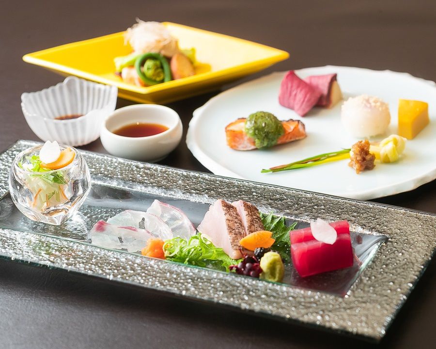 明石の地酒３種を呑み比べ！お土産付き♪【1泊２食日本料理赤石】　