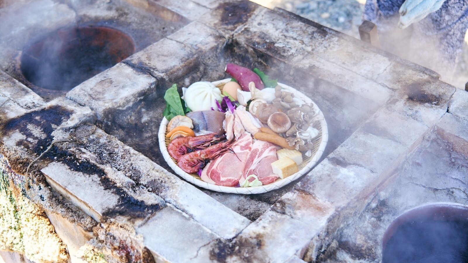 源泉ハンターと鉄輪路地裏散策 鉄輪むし湯入浴＆地獄蒸し料理を堪能 オールインクルーシブ＆翌日ランチ付