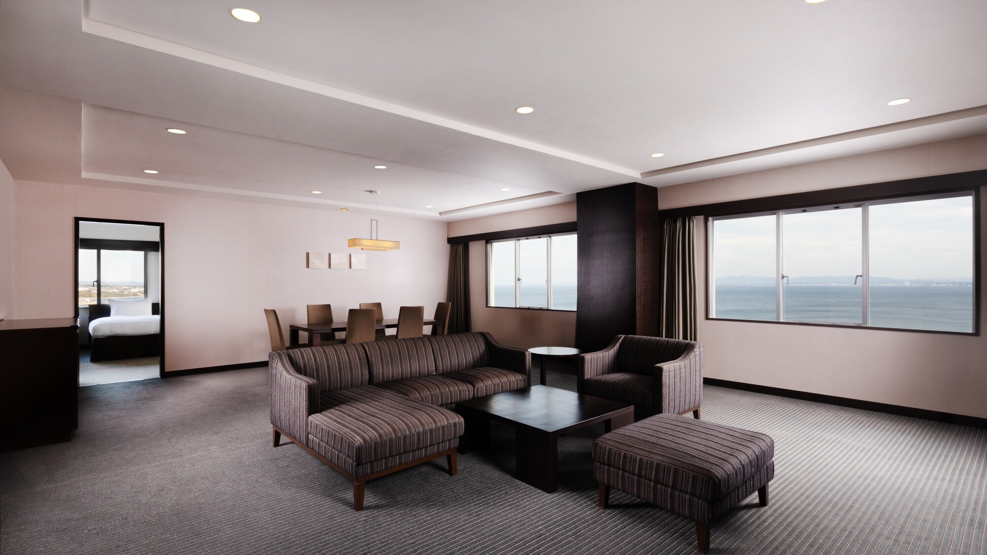 ■デラックススイート リビング