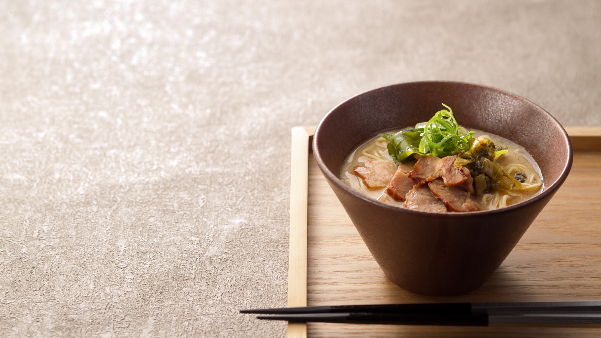 ■朝食ビュッフェイメージ　豚骨魚介系拉麺