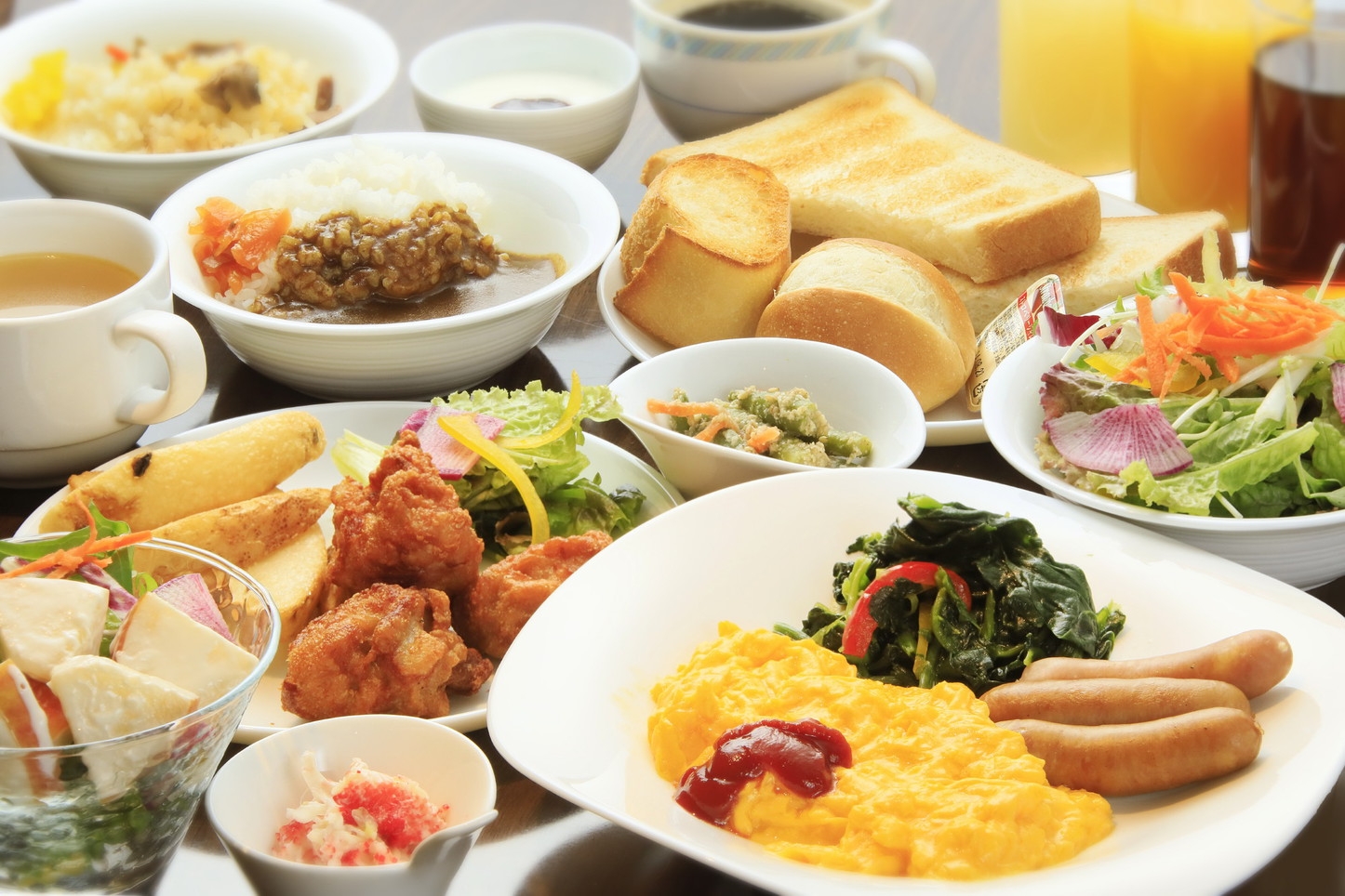 【朝食付き】和洋ビュッフェ×駅近ステイ◎東京駅徒歩3分！ビジネス・観光に最適