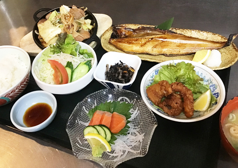 2食付きプラン（夕食・つぼ八＆朝食）【大浴場は翌朝10：00までご利用OK男性専用　女性別館】