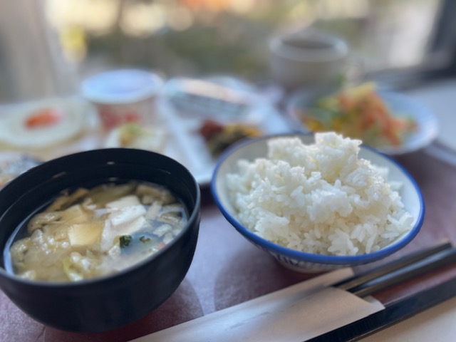 早朝6：00からの朝食