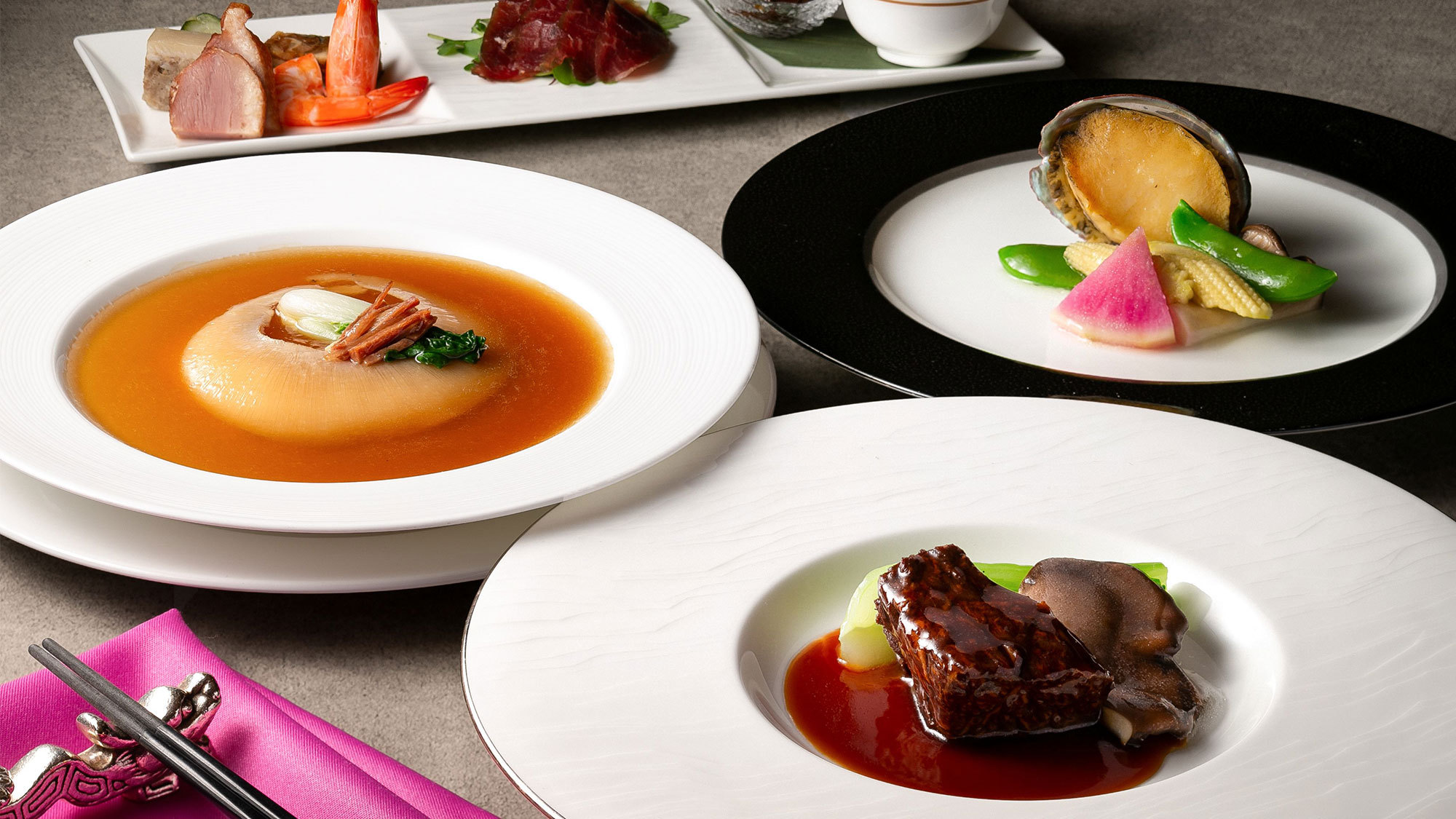【中国料理/特別メニュー】鮑や神戸牛を味わう本格広東料理ディナー！※夕朝食付き（夕食17時）