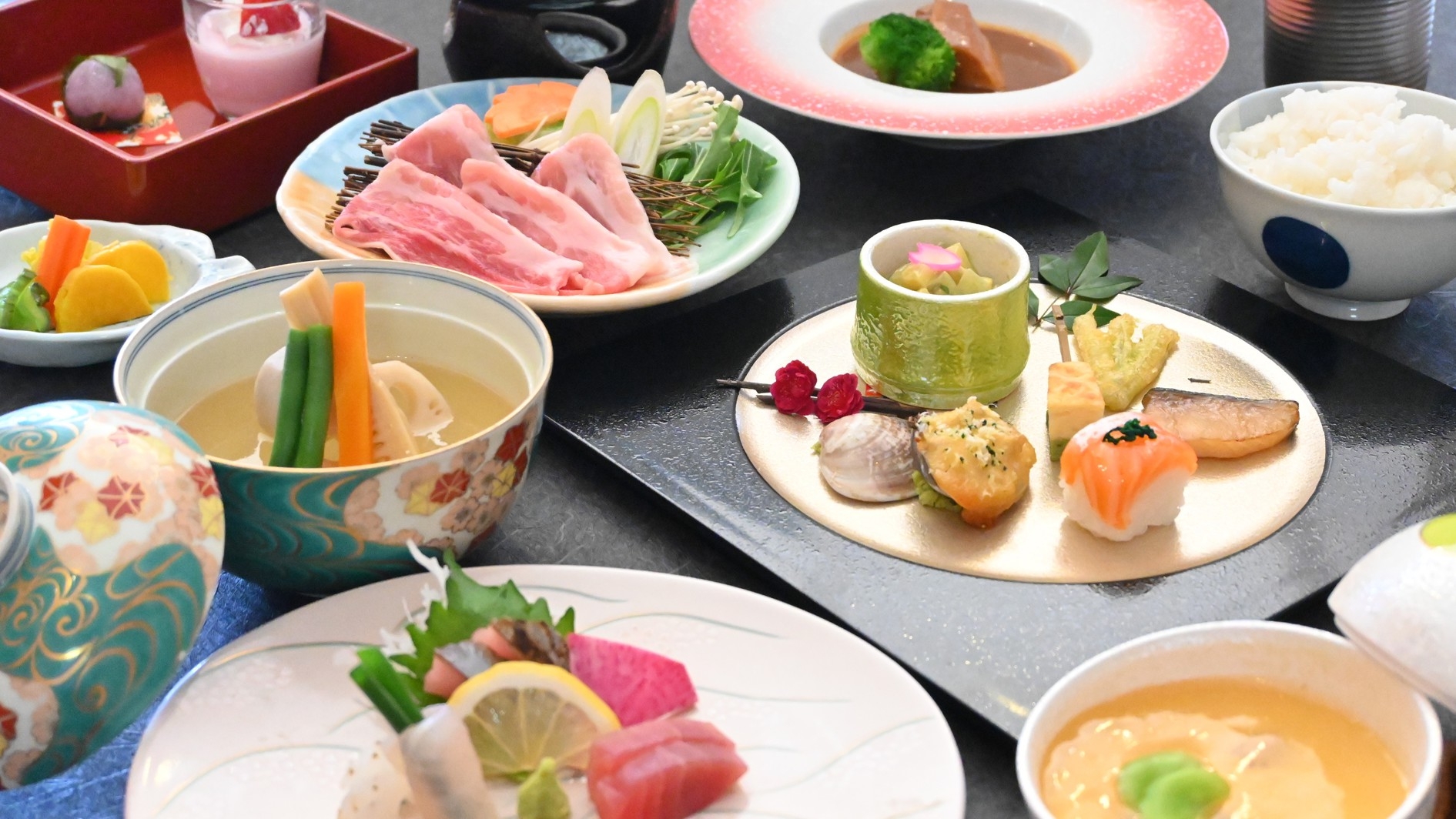 日々の忙しさを手放し、のんびりと温泉・風景・料理を楽しむ癒し旅プラン！ 
