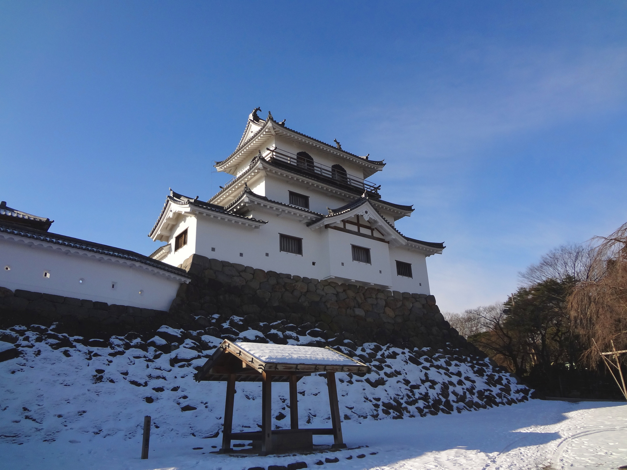 白石城　当ホテルからお車で約30分