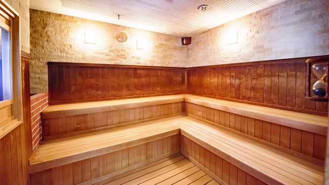 【天然温泉】サウナ