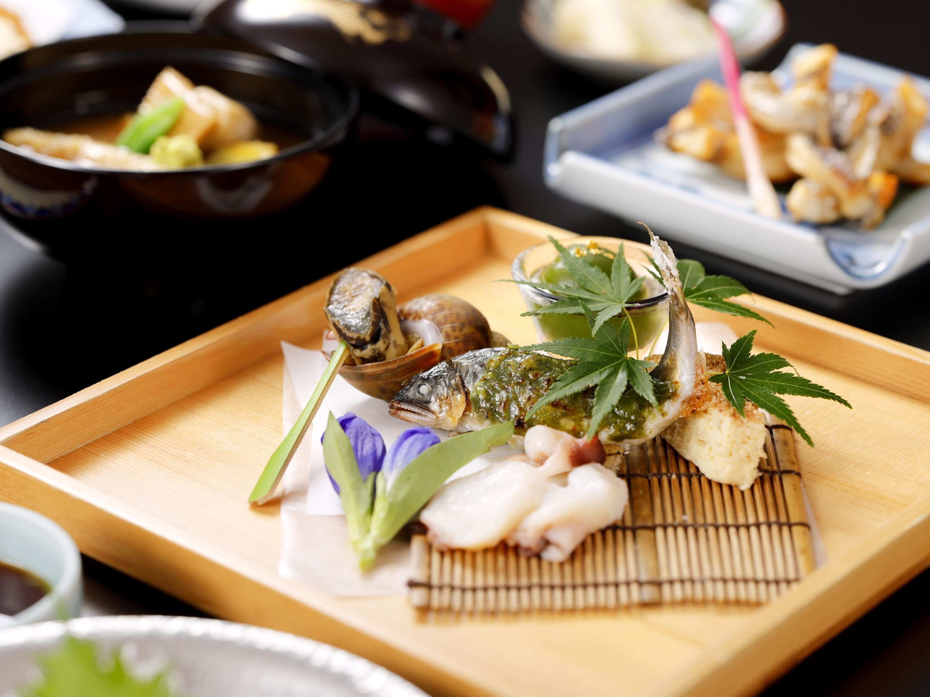 【ご夕食17：30スタート】夏会席：太刀魚や鮎並など旬の幸で夕涼み　朝夕２食付