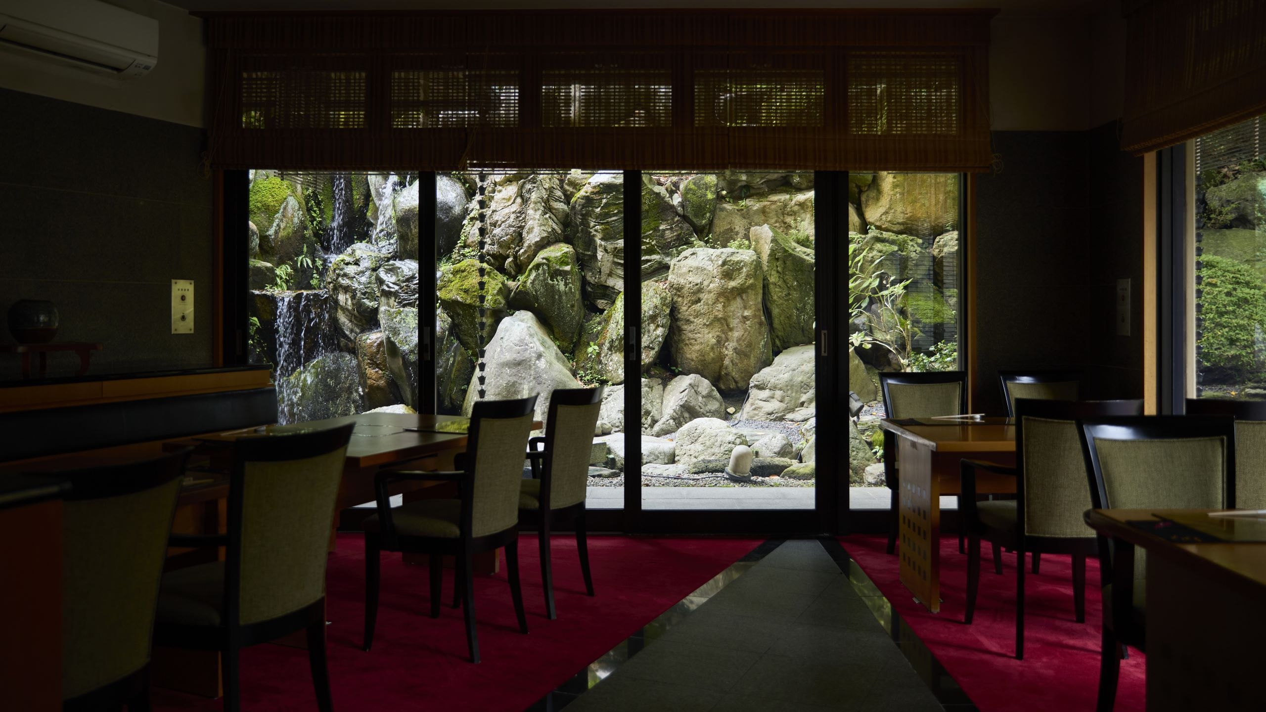 【オールインクルーシブ】ご夕食17：30スタート／大正ロマンの情緒溢れる優雅な金沢滞在を　朝夕２食付