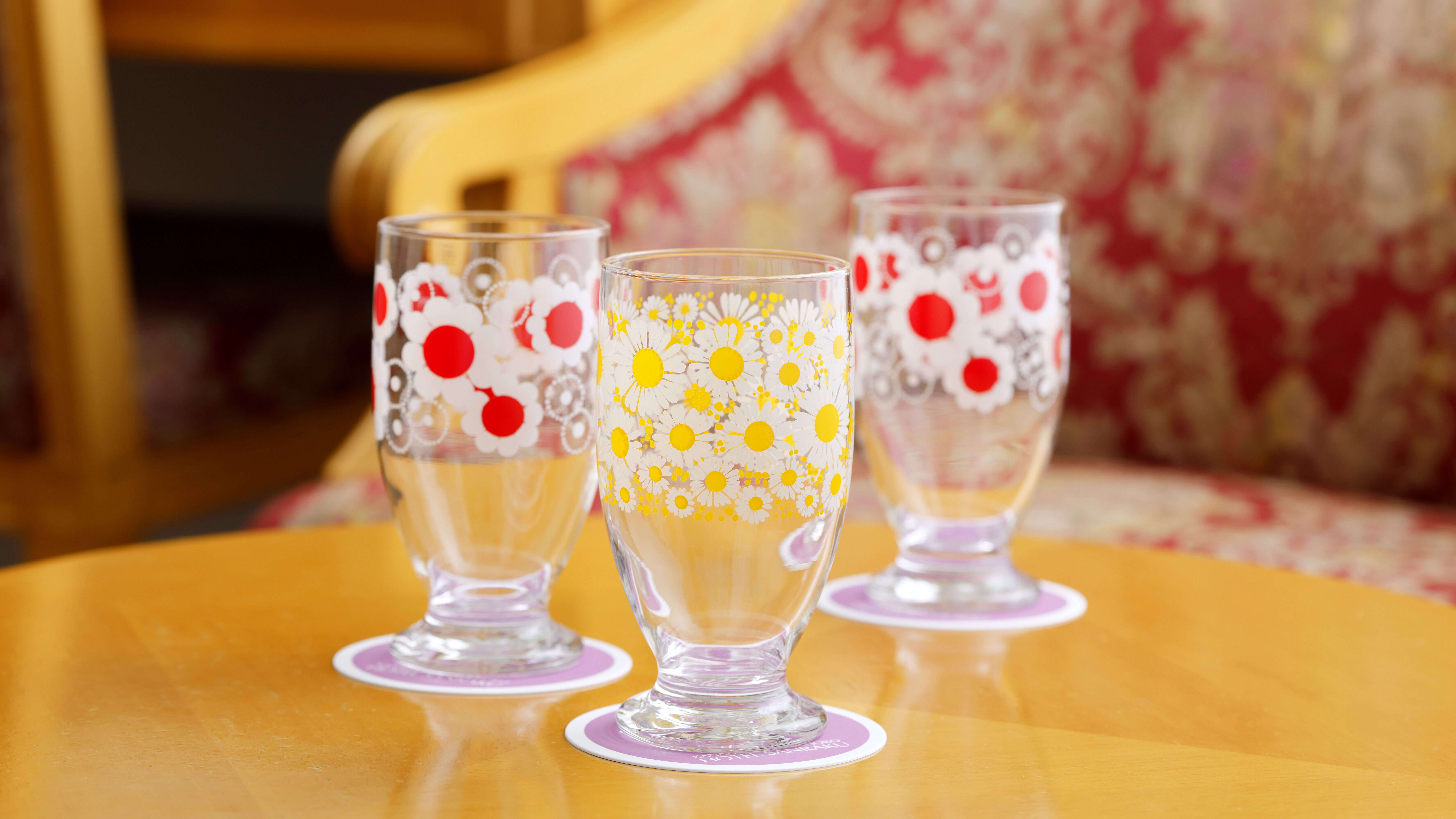 アデリアレトログラス