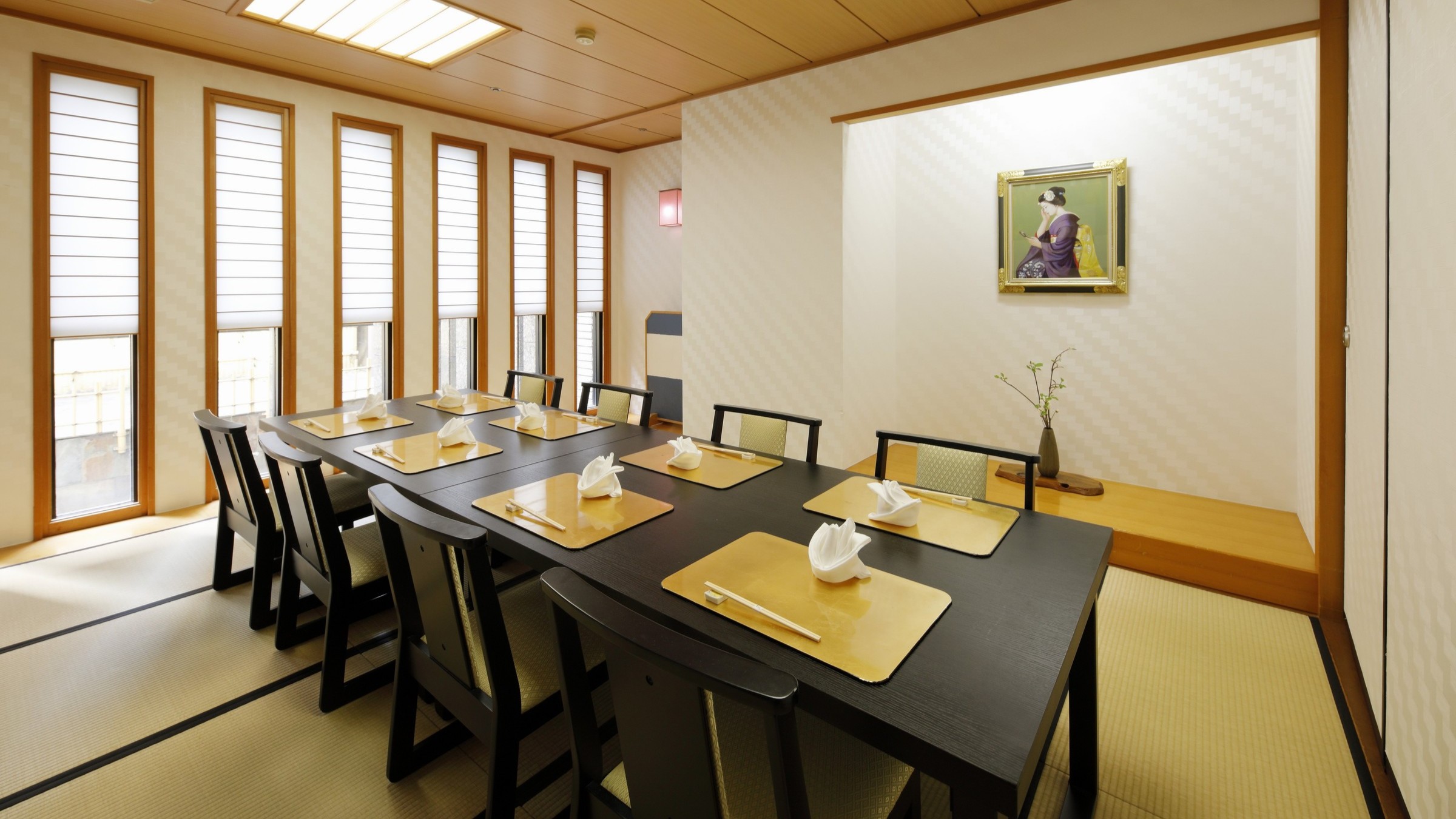 【加賀料理まほろば】　お座敷（5～8名様）　※ご予約制、別途来室料を頂戴いたします。