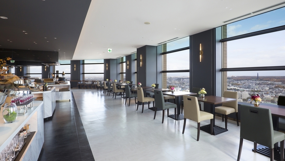 【LUXDAYSポイント１１倍】ホテル最上階スカイレストラン「ハレアス」の絶景ごはん！／朝食付き