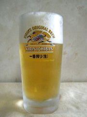 夕食のおともに生ビール