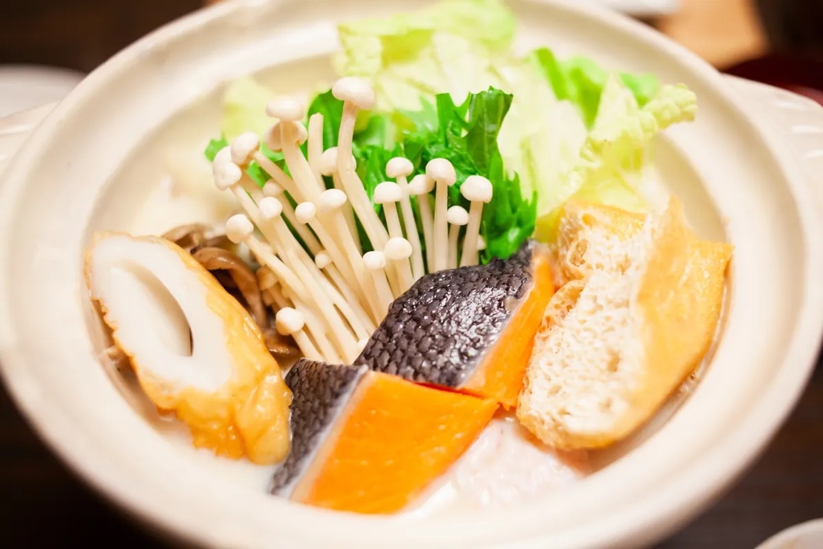 肉は鶏肉のみ　ヘルシー鶏肉豆乳鍋　第二基本プラン