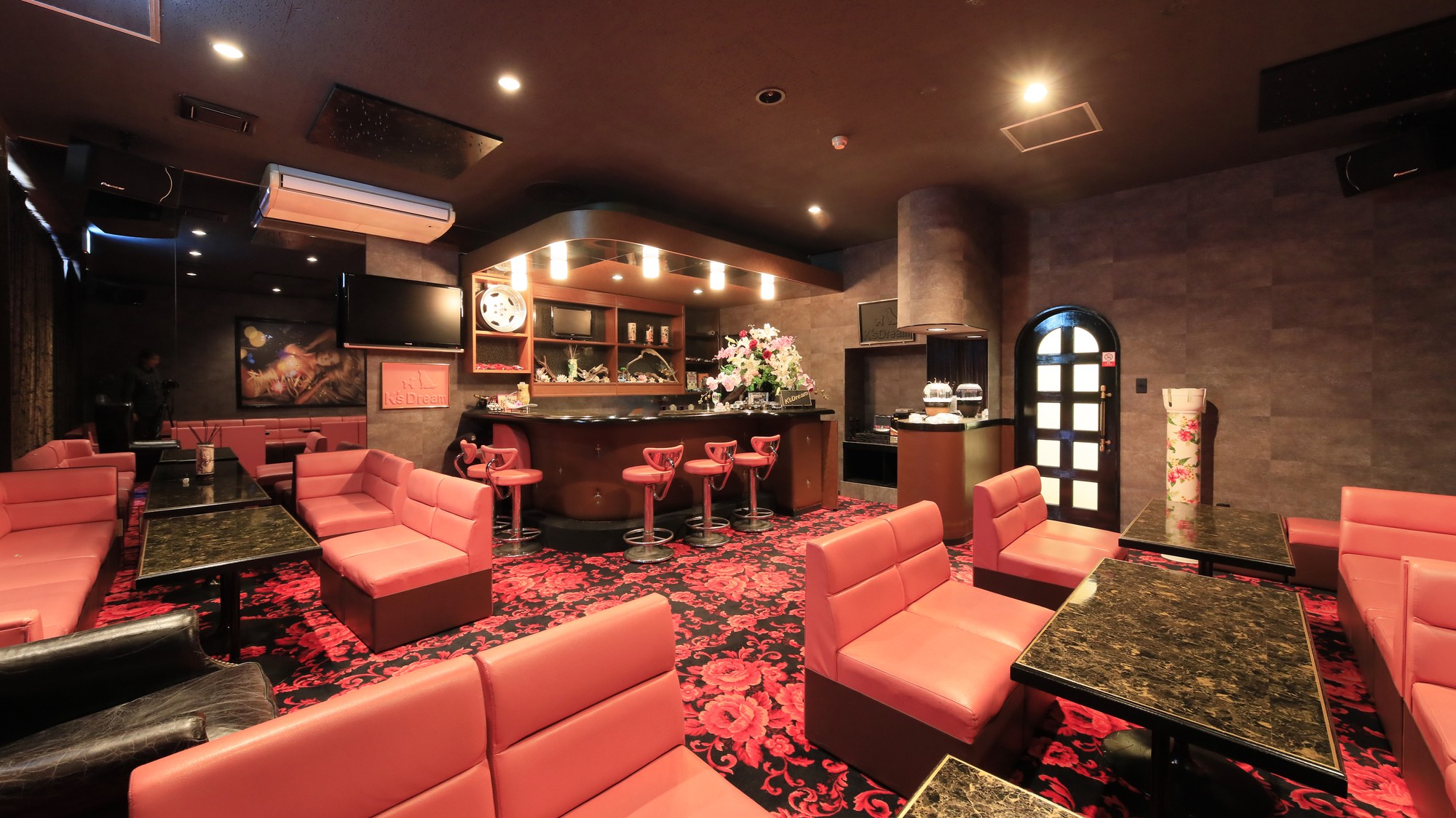 【ホテル茜】スナック茜 (2)