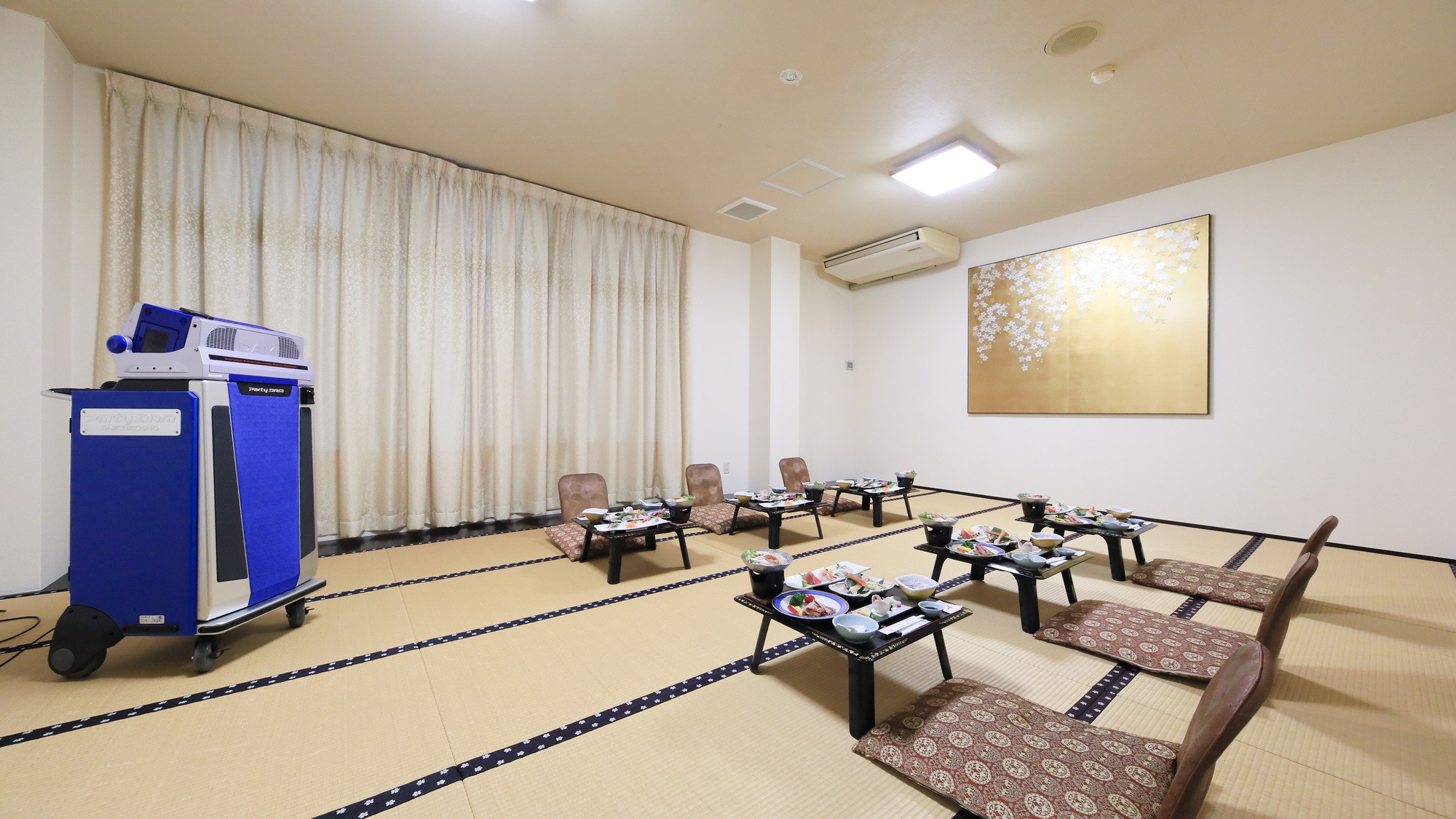 【ホテル茜】宴会場 狩野川 (3)