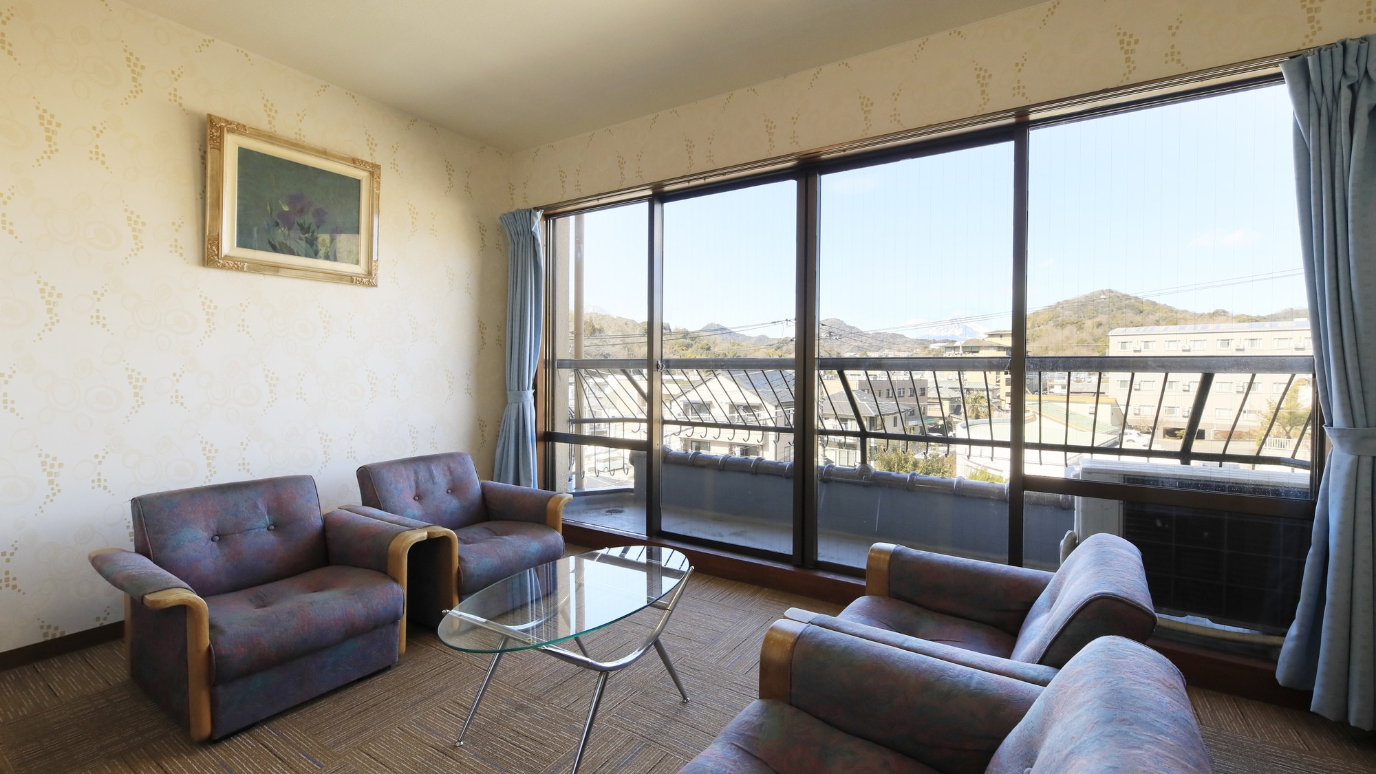 【ホテル茜】富士山側和室（12畳＋広縁） (1)