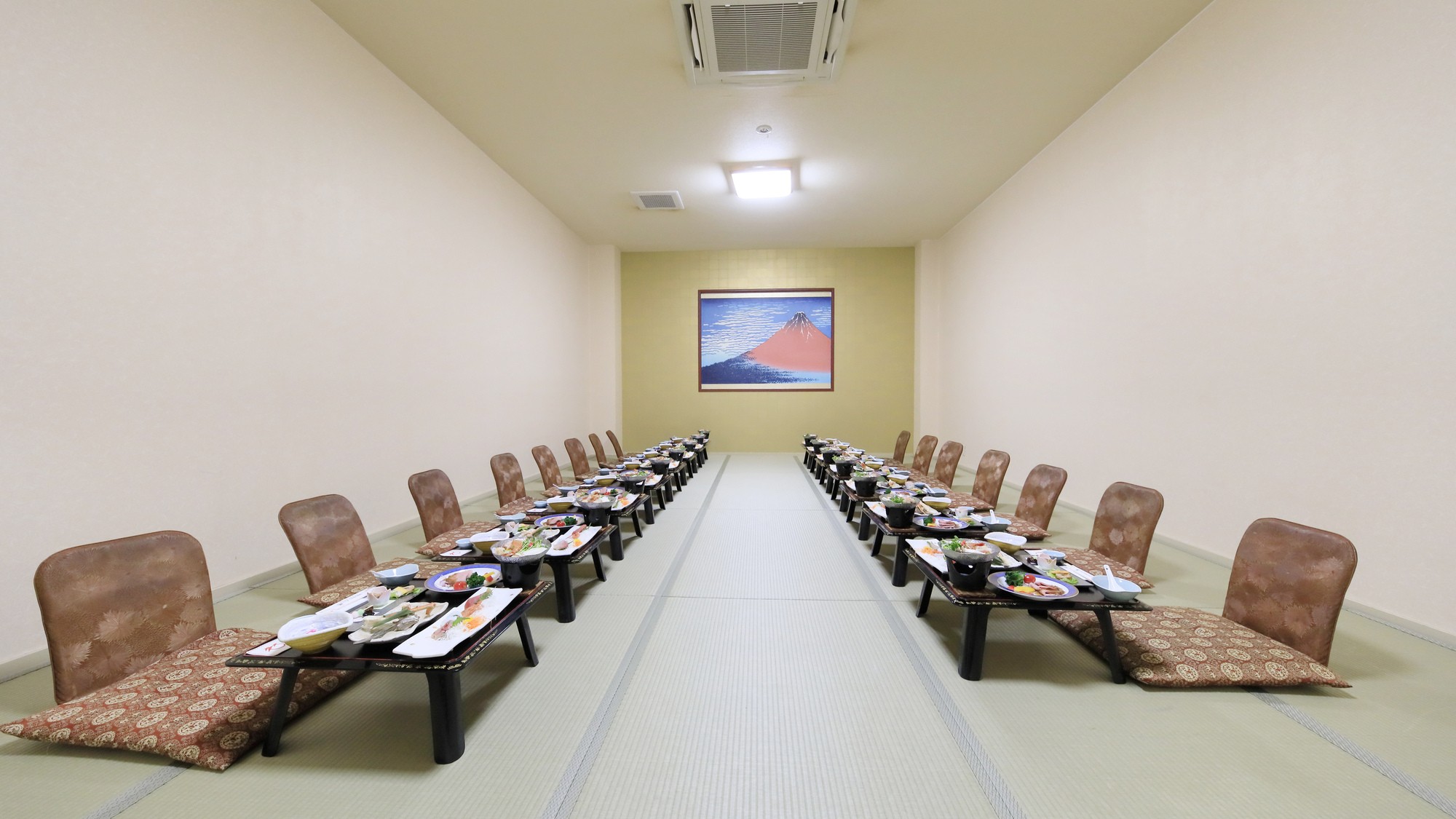 【ホテル茜】宴会場 天城 (2)