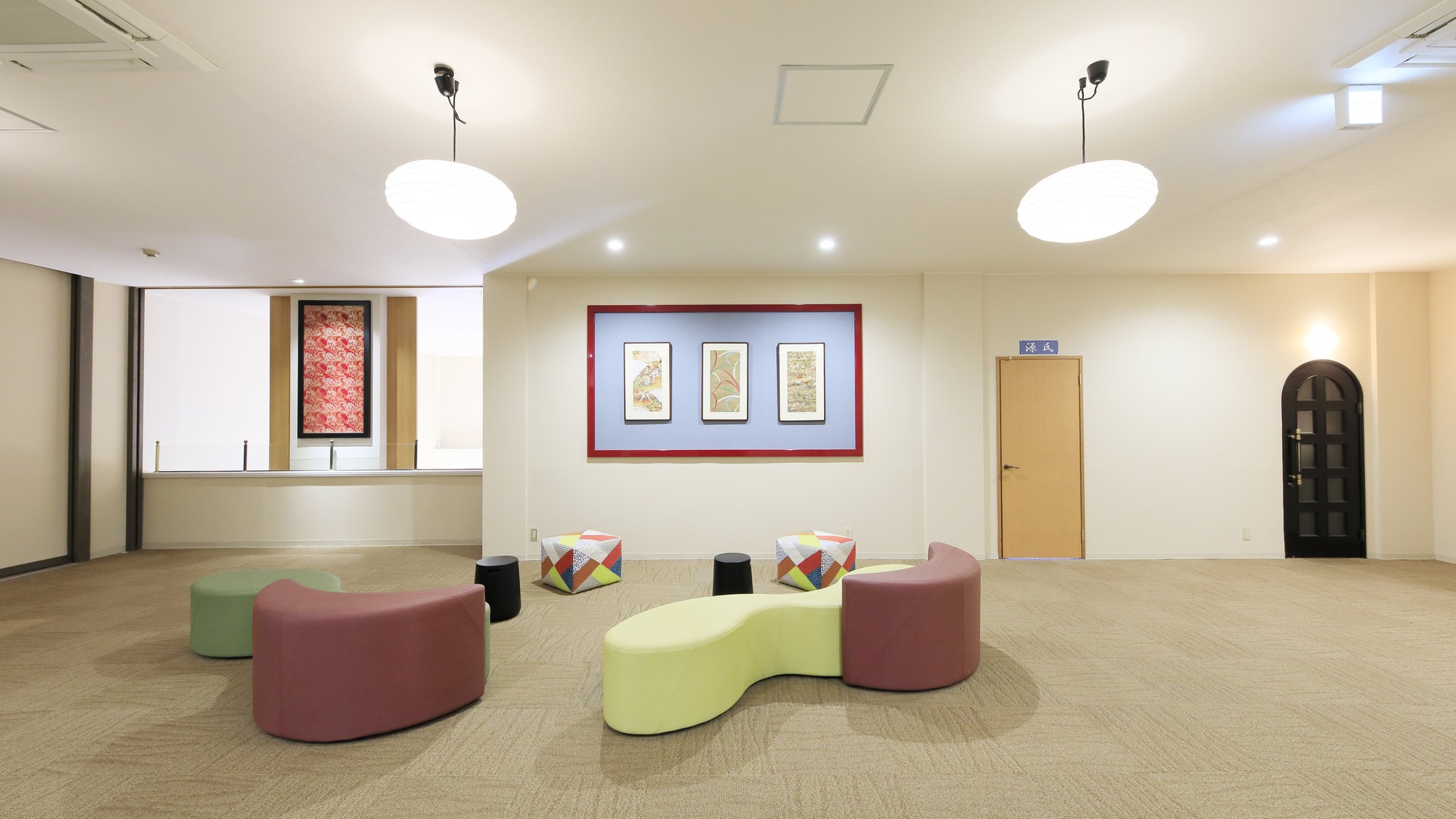 【ホテル茜】2Fパブリックスペース (1)