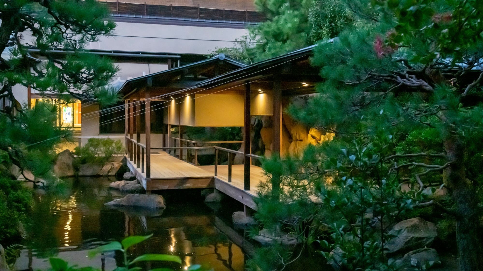 【2/13限定：朝食付】春を呼ぶ甲府大祭『やくじぞうさん』特別参詣付き〇一年の厄除け・ご利益祈願