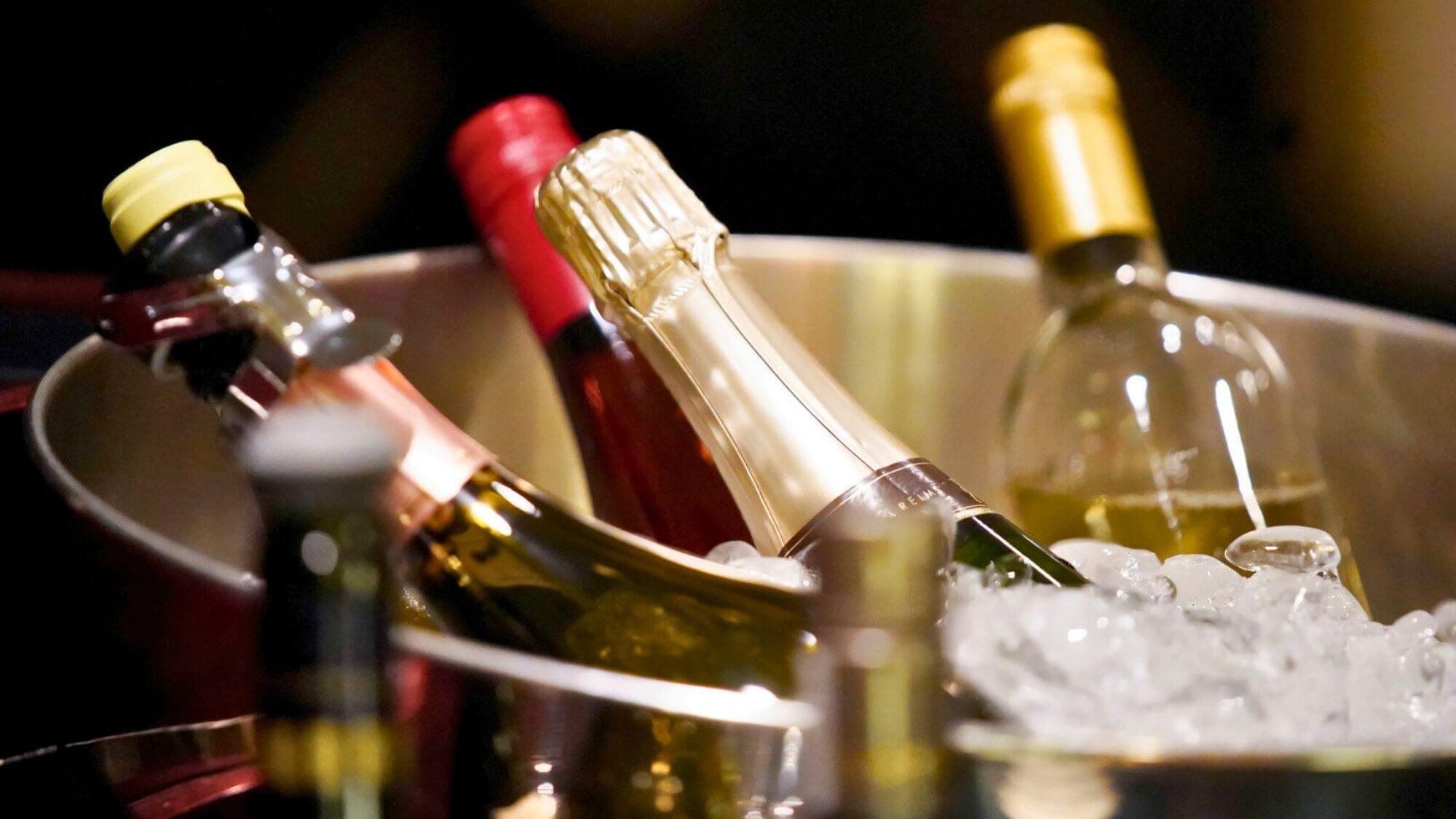 【常磐で忘新年会】90分ドリンクインクルーシブ＆選べる特製御膳！気心知れた仲間と乾杯●ホール会場食