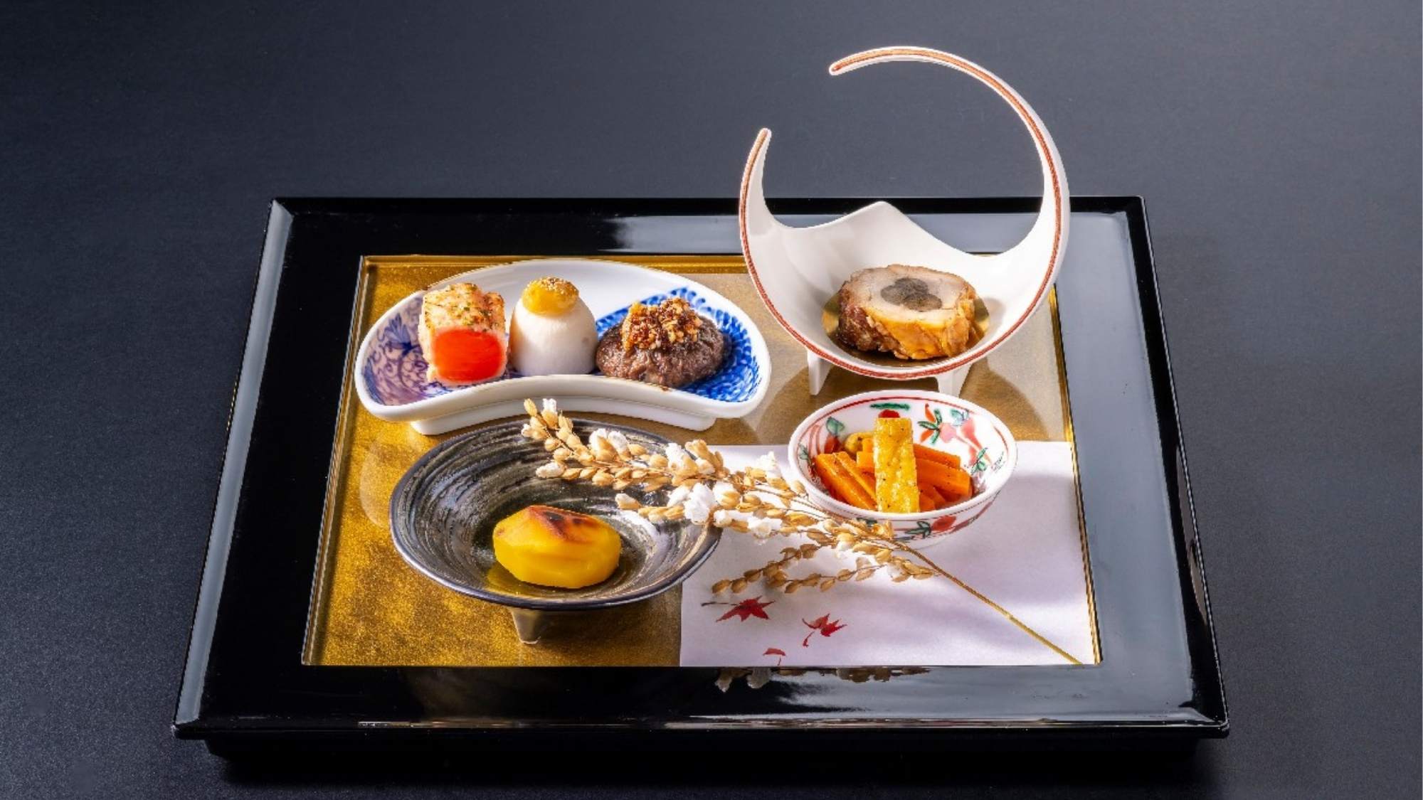 【秋の篝火膳】季節毎に楽しめる和会席料理をご賞味ください