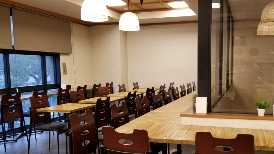 【朝食会場】2階レストラン　50席　